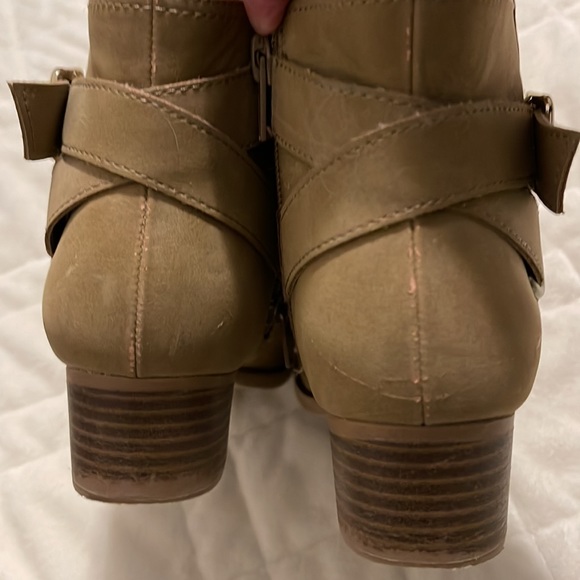 Girls boots - Picture 3 of 5